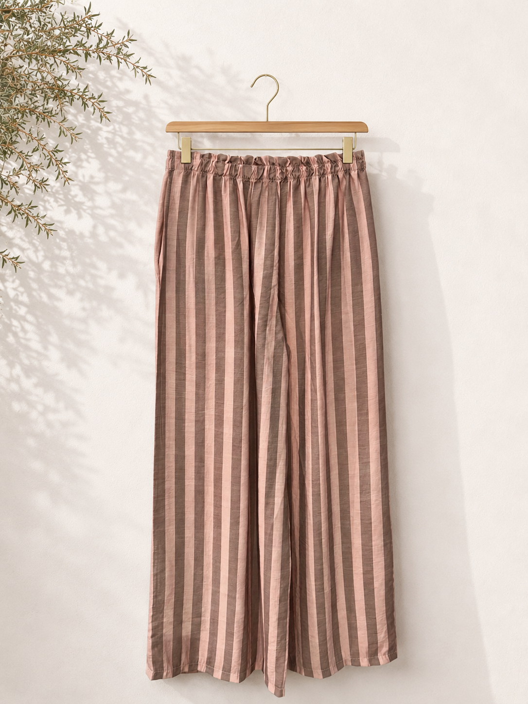 Pantalón a rayas ajustable