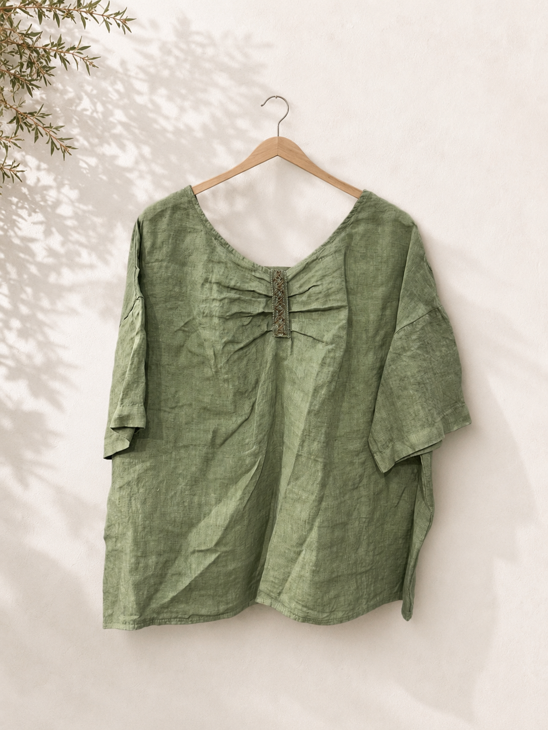 Camiseta bordado espalda