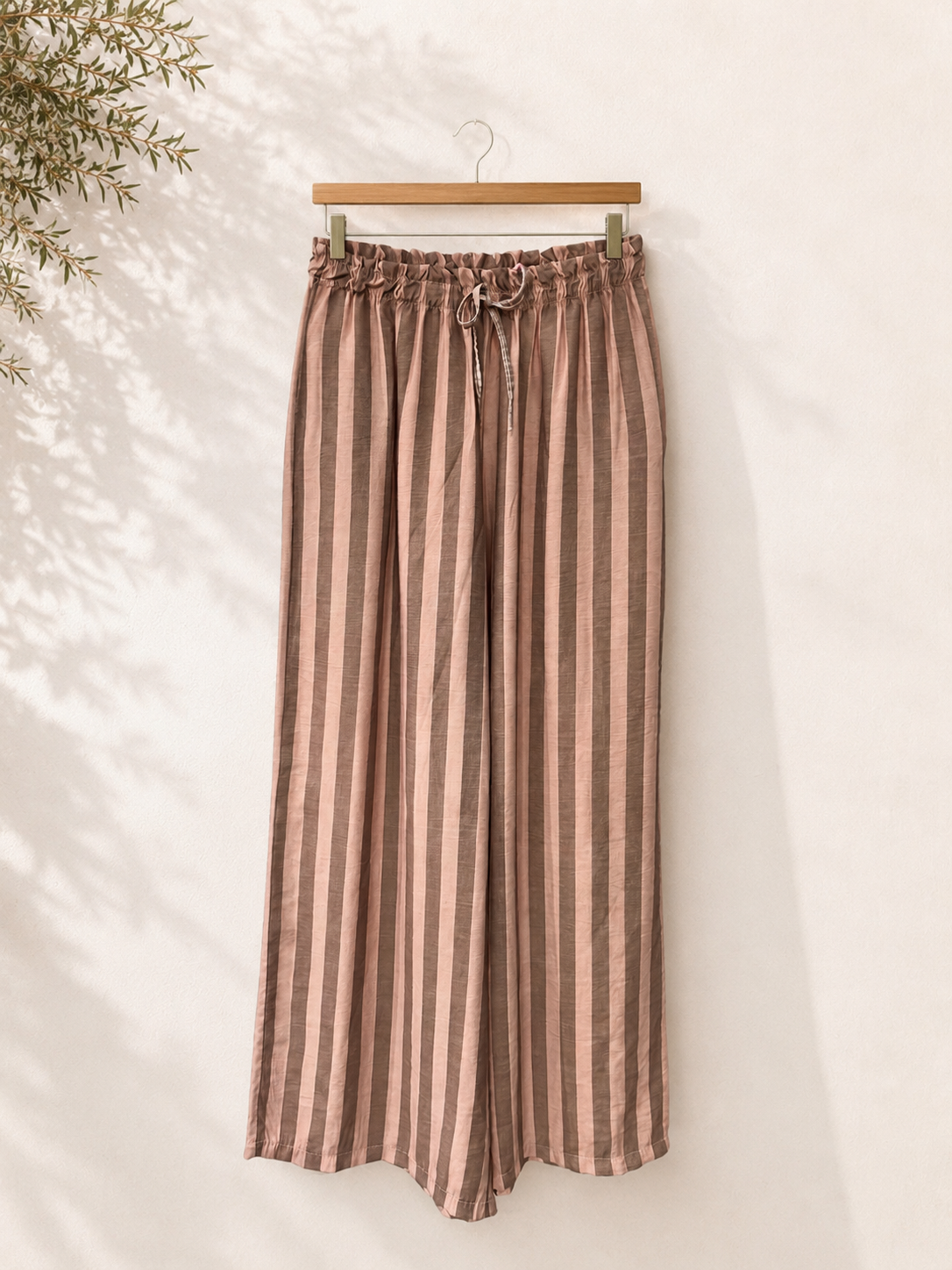 Pantalón a rayas ajustable