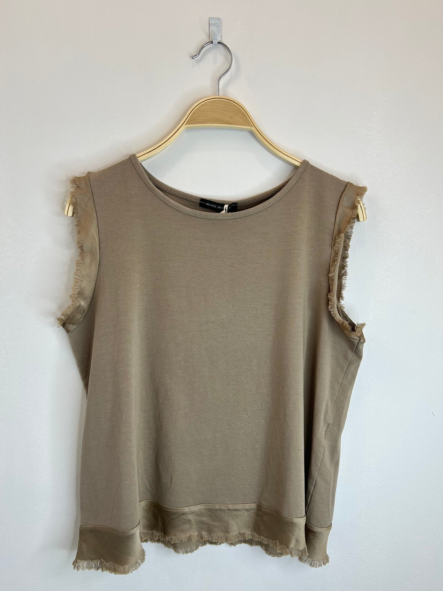 Camiseta tirantes Flecos