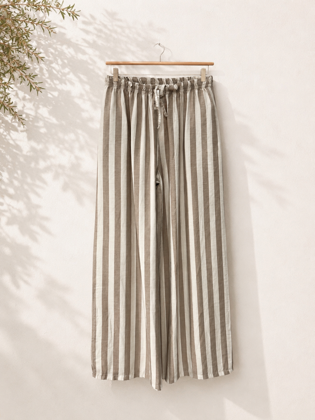 Pantalón a rayas ajustable