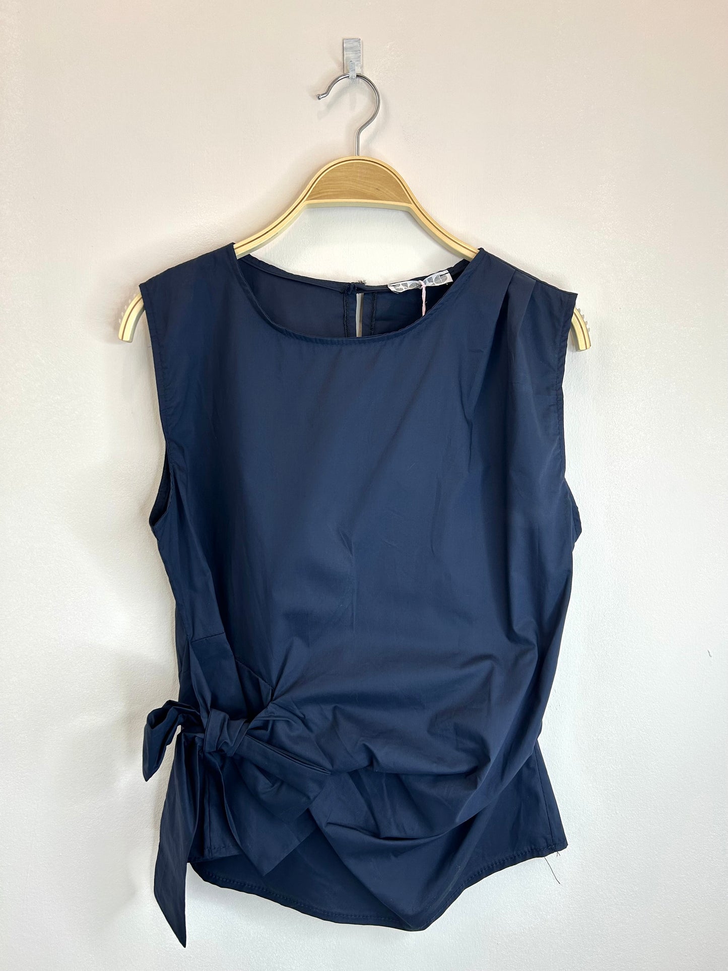 Camiseta tirantes Pétalo